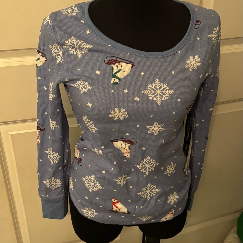 Old Navy Blue Snowflake Long Sleeve Tee